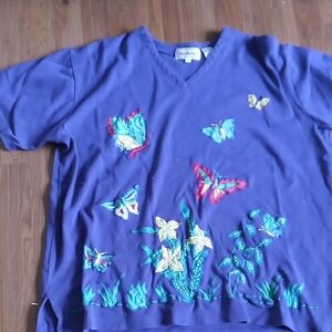 Bechamel Red and Blue Short Sleeve Tee with Whimsical Garden Design